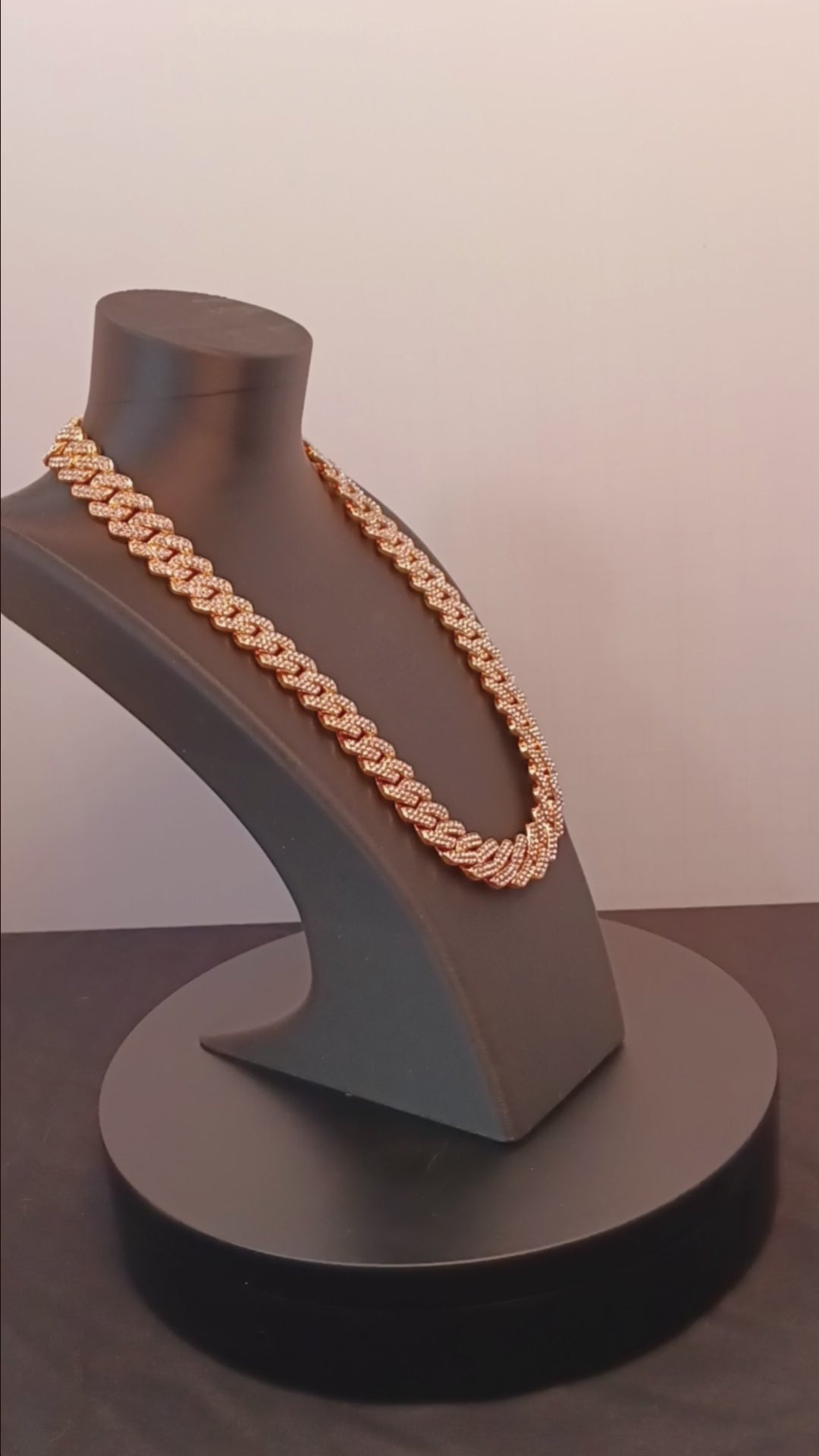 18" gold chain